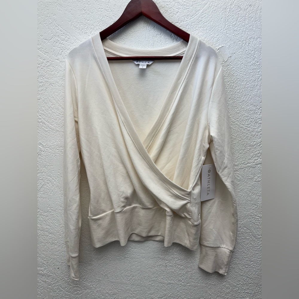 Athleta Recharge Sweatshirt Size Large Cream NWT